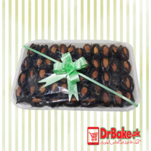 Half Kg Almond Added Irani Khajoor Tray